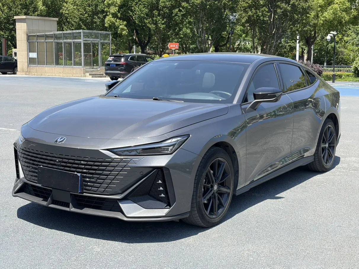 Changan UNI-V