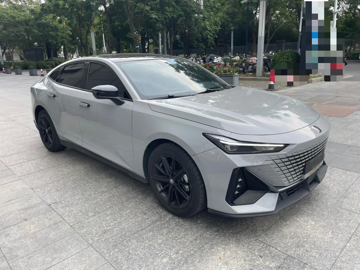 Changan UNI-V