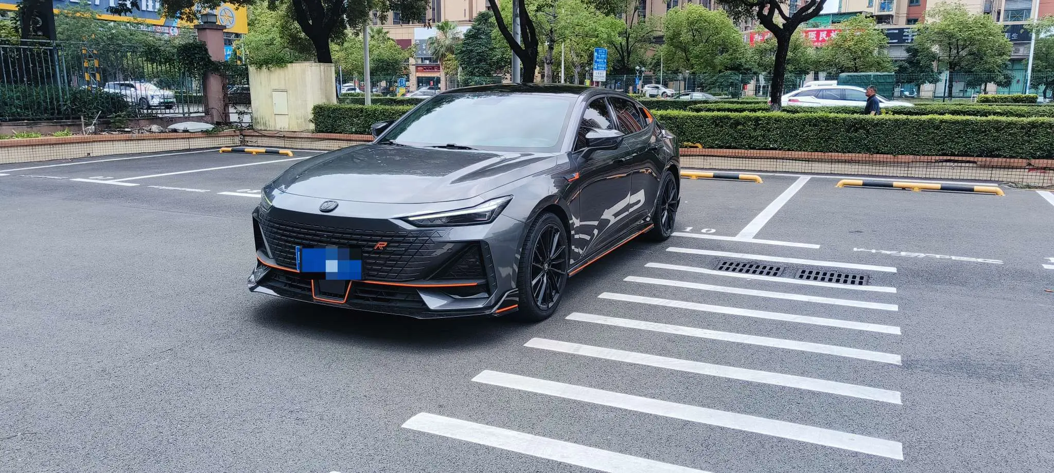 Changan UNI-V