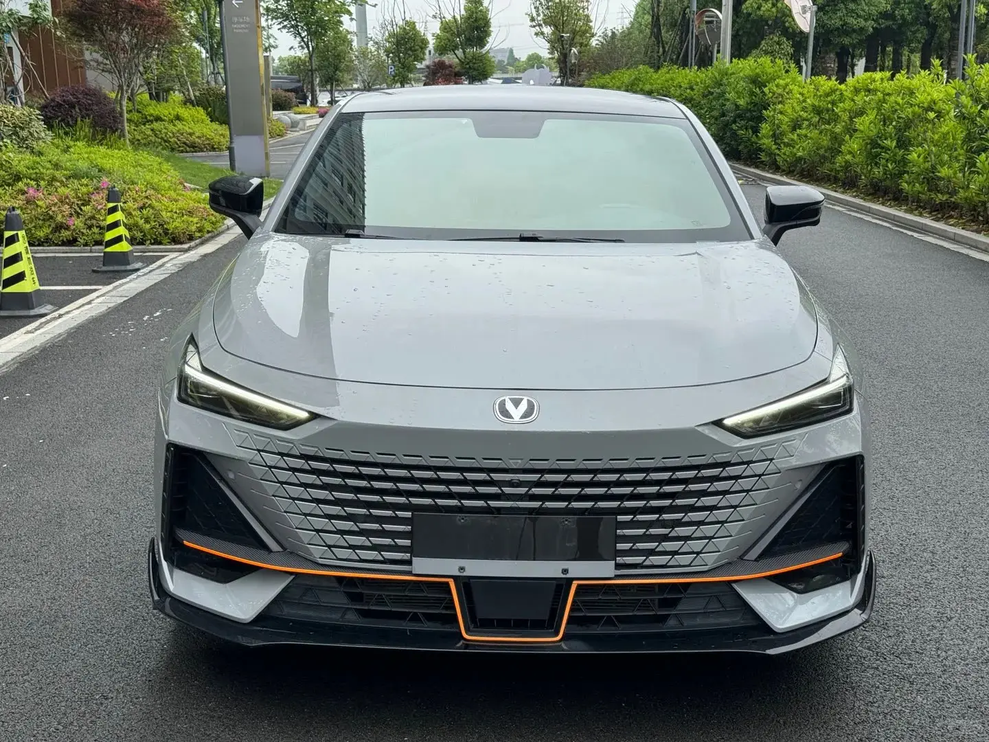 Changan UNI-V