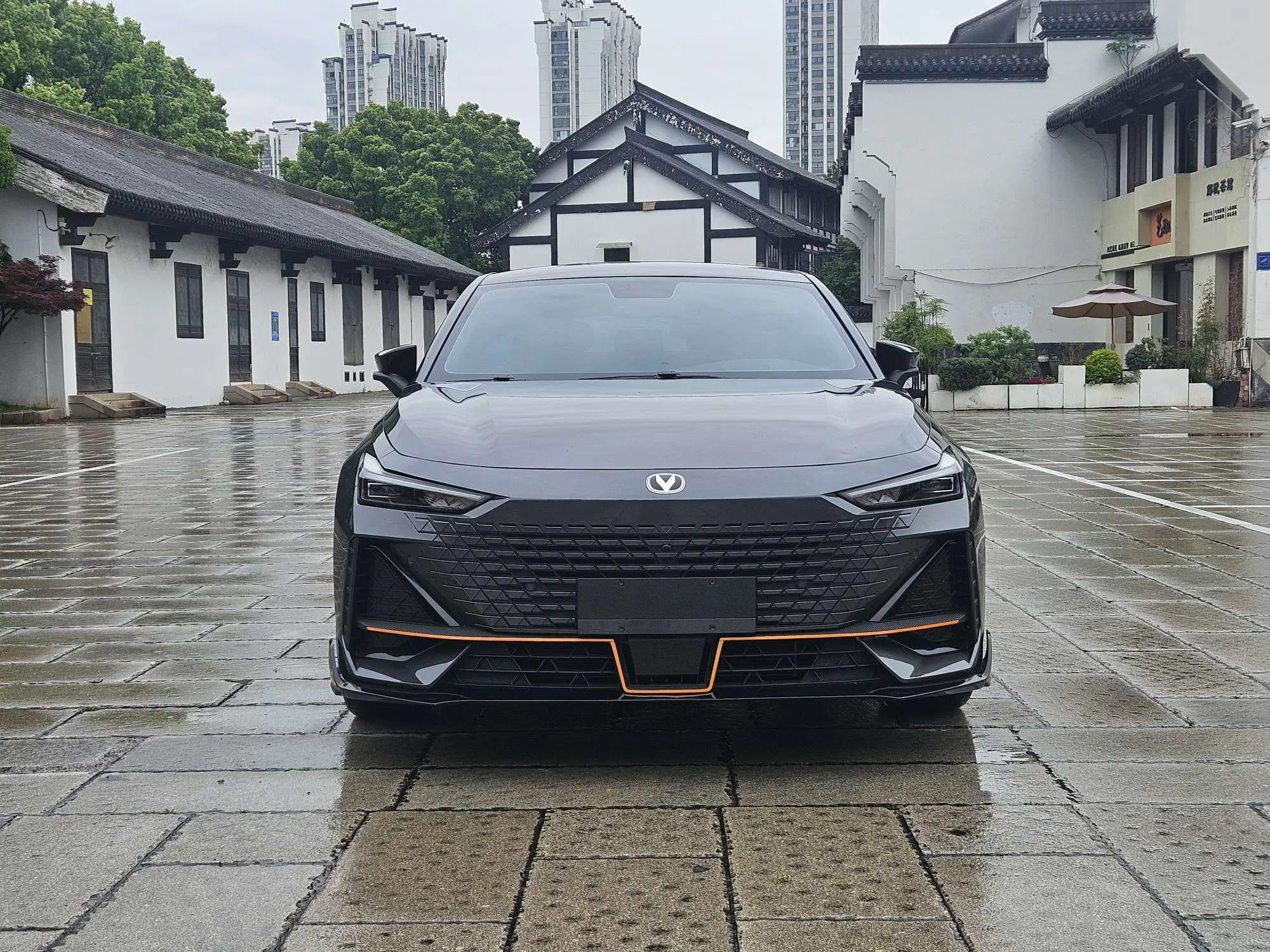 Changan UNI-V