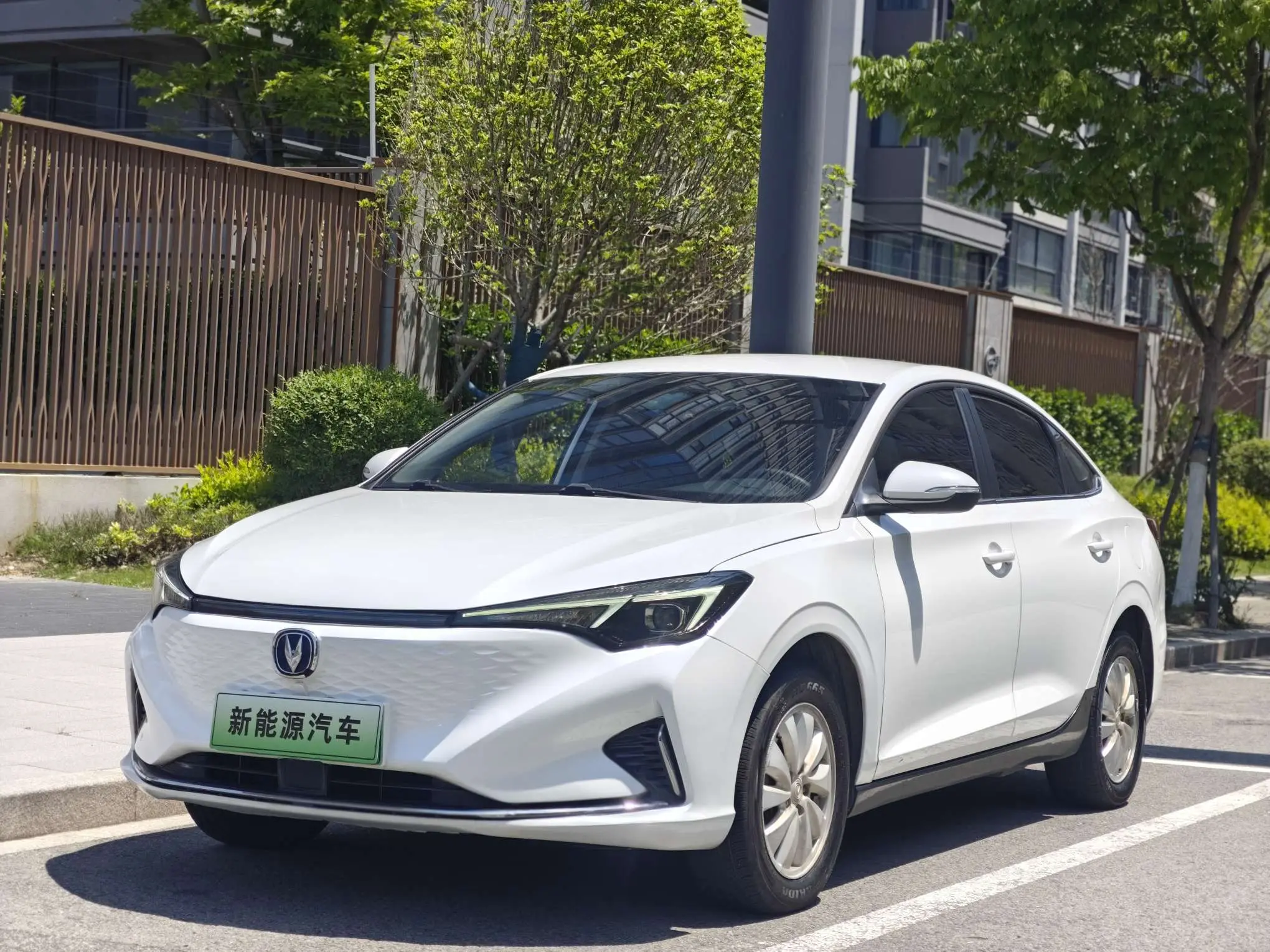 Changan Eado EV