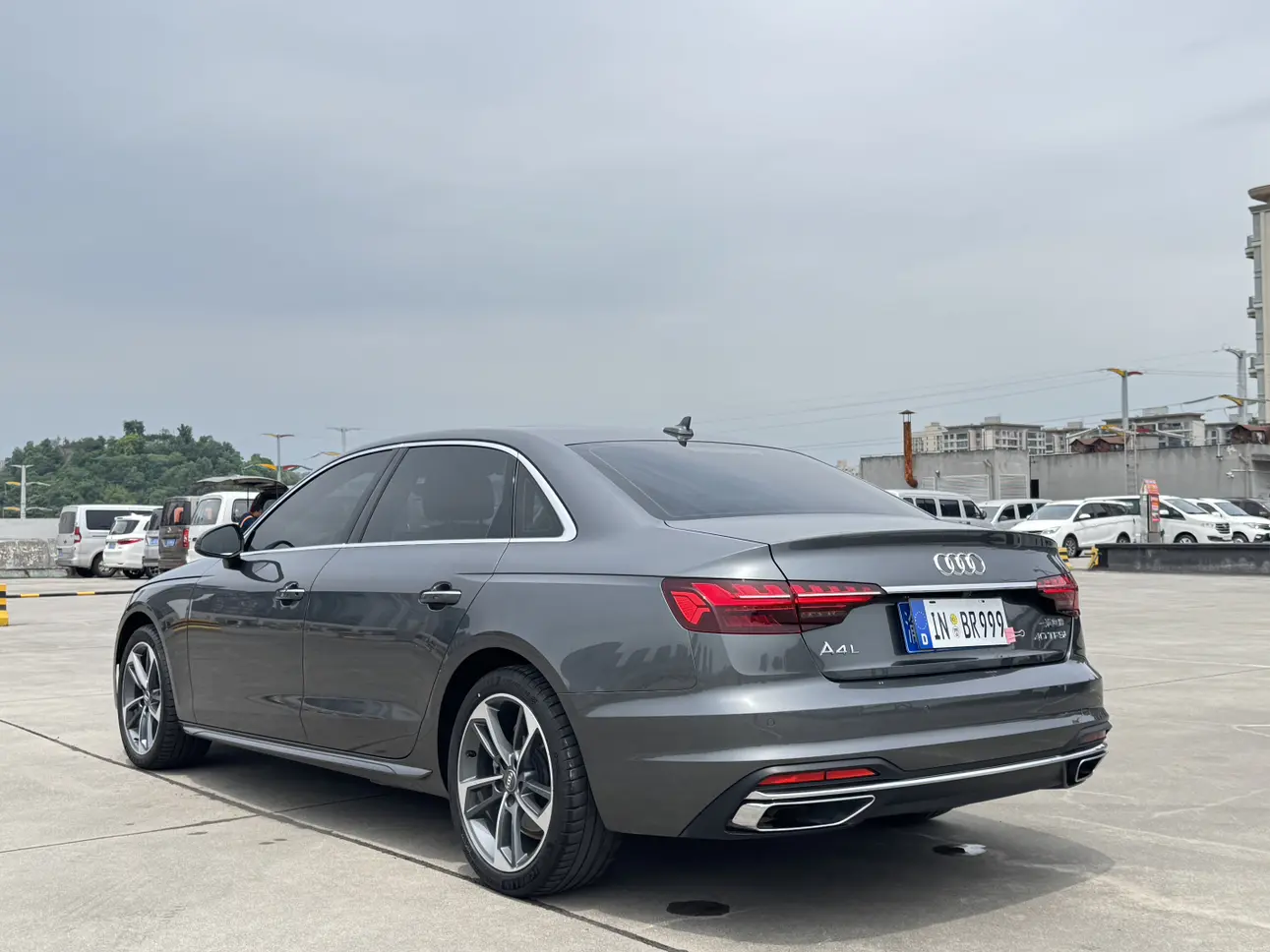 Audi A4L