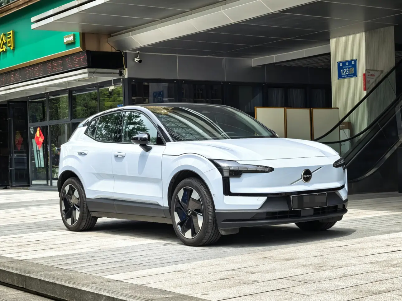 Volvo EX30