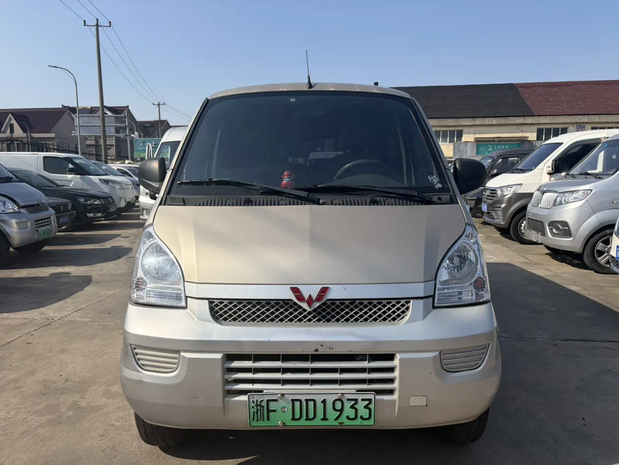 Wuling Rongguang EV
