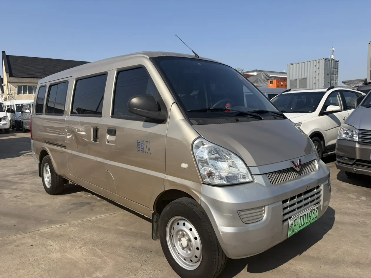 Wuling Rongguang EV