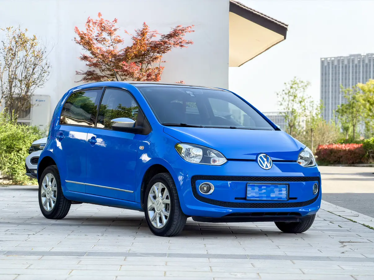 Volkswagen The public is up!