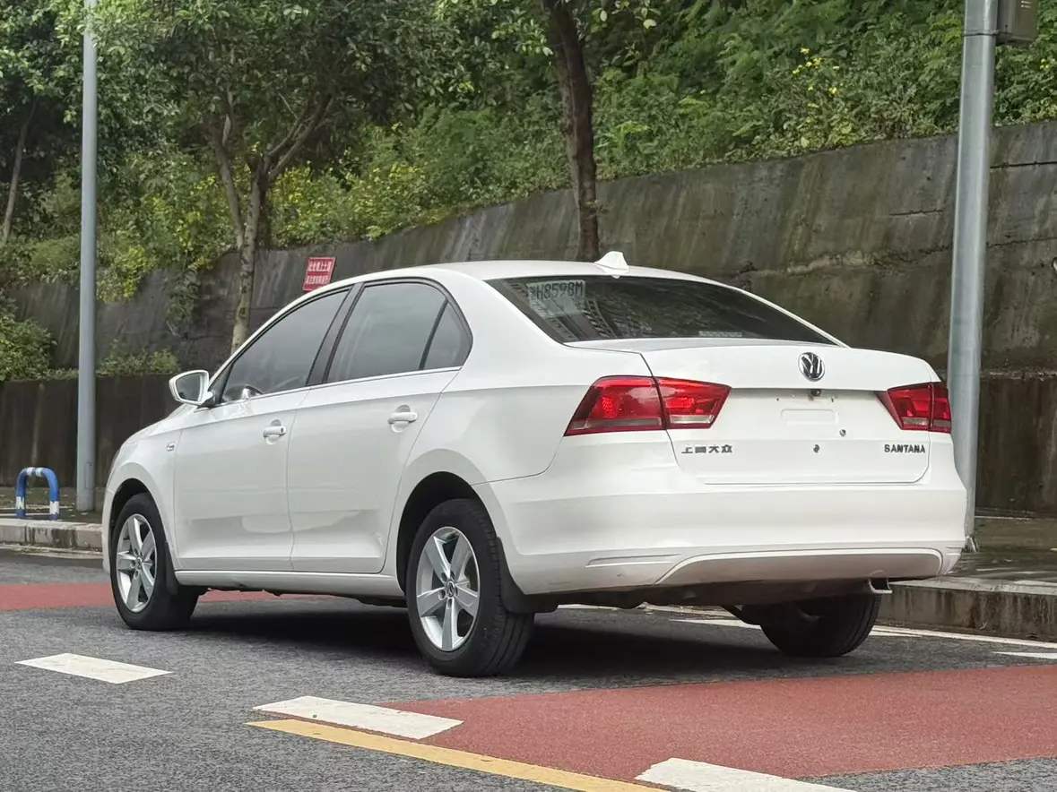 Volkswagen Santana
