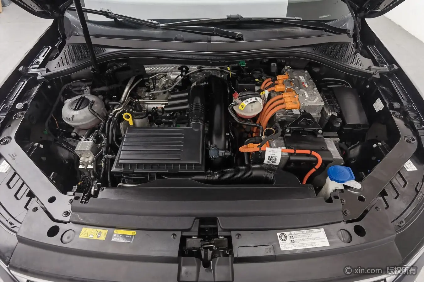 Volkswagen Tiguan L PHEV