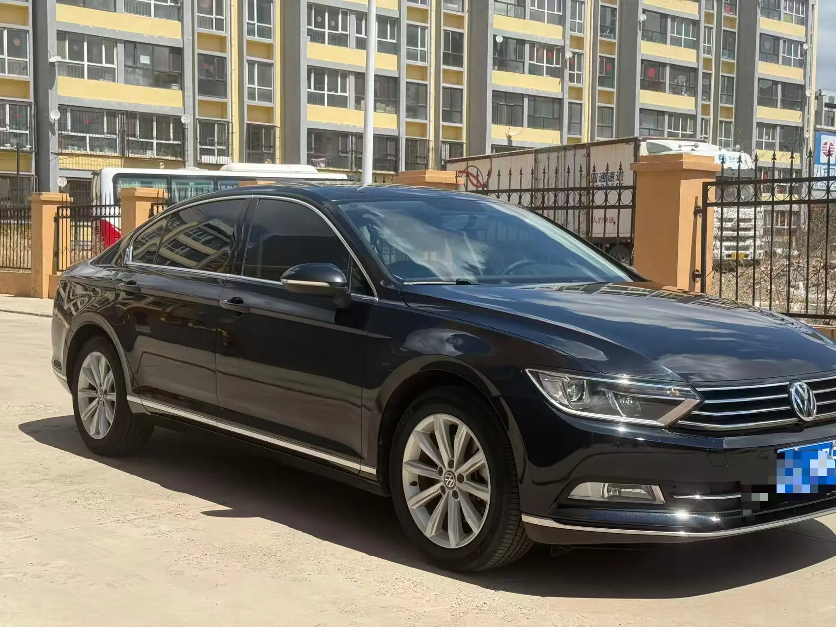 Volkswagen Magotan
