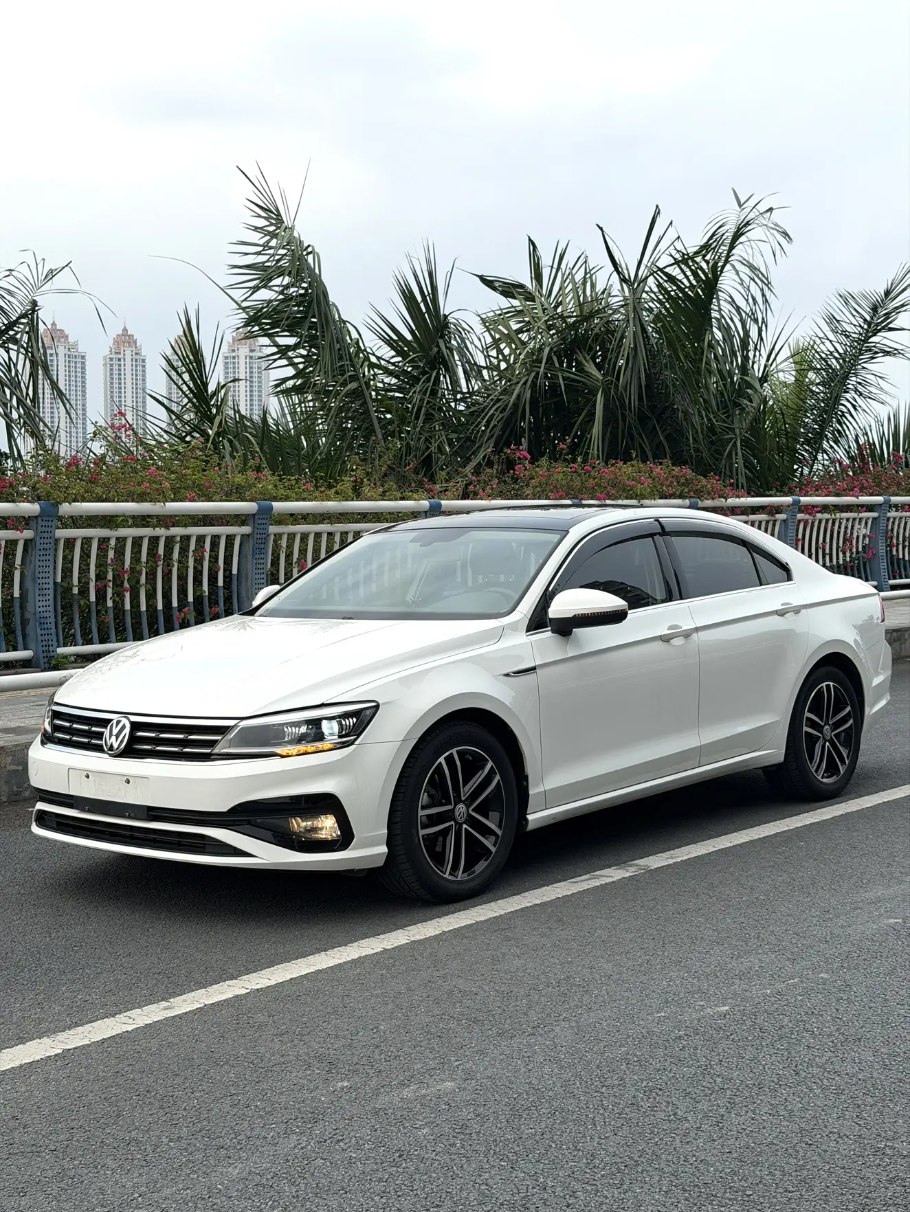 Volkswagen Lamando