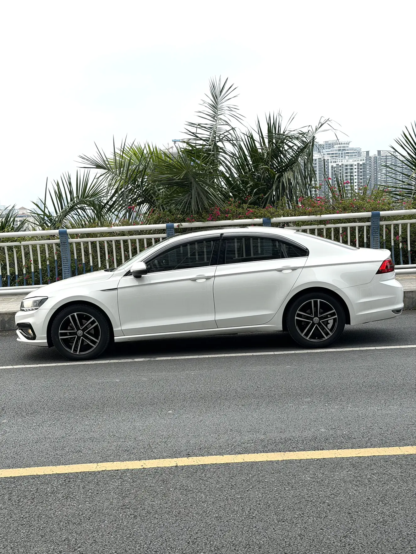Volkswagen Lamando