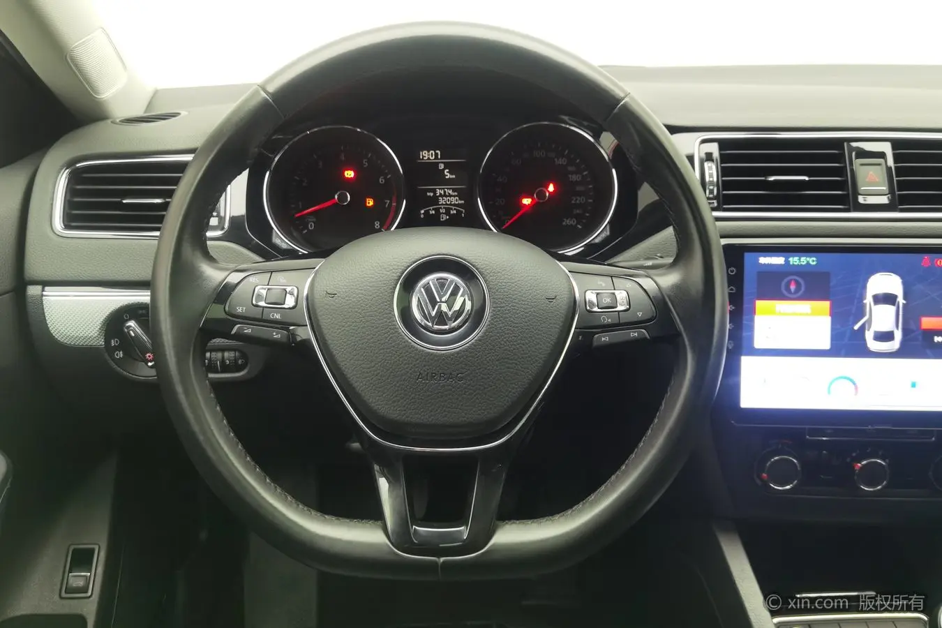 Volkswagen Sagitar