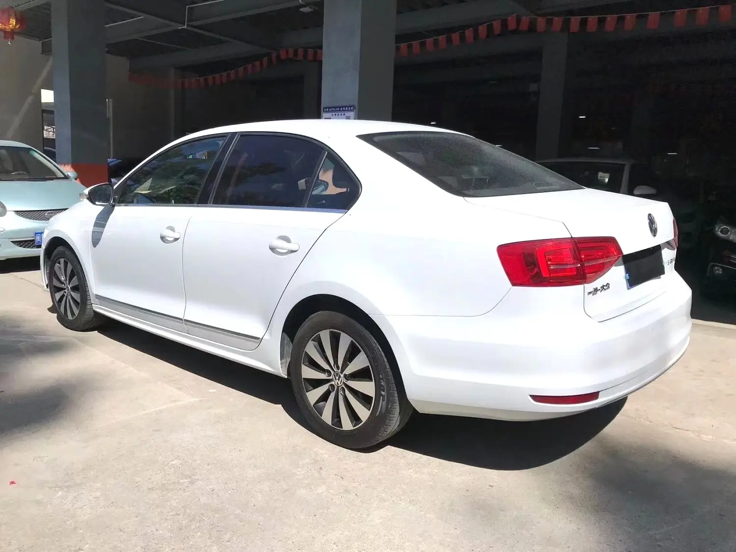 Volkswagen Sagitar