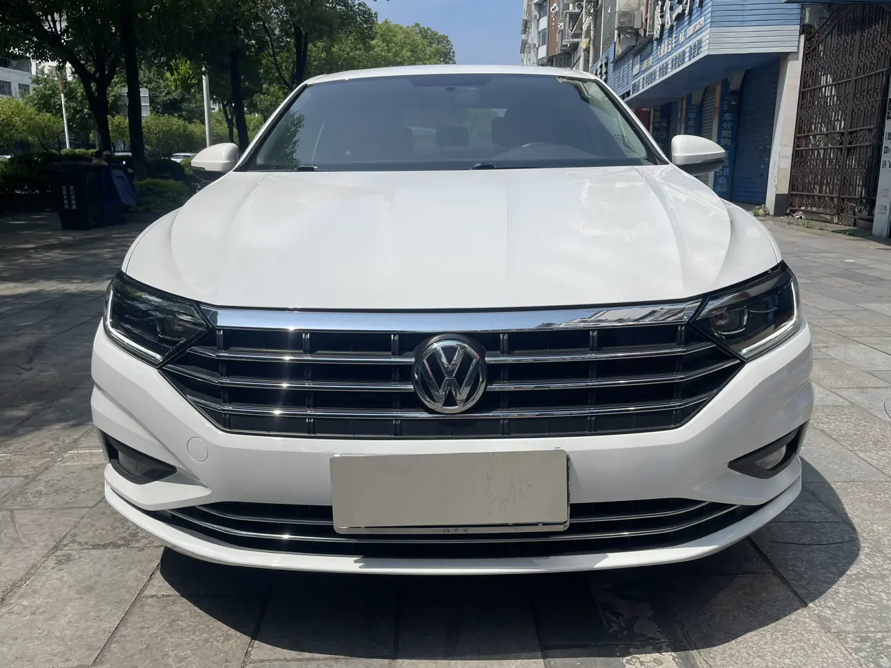 Volkswagen Sagitar