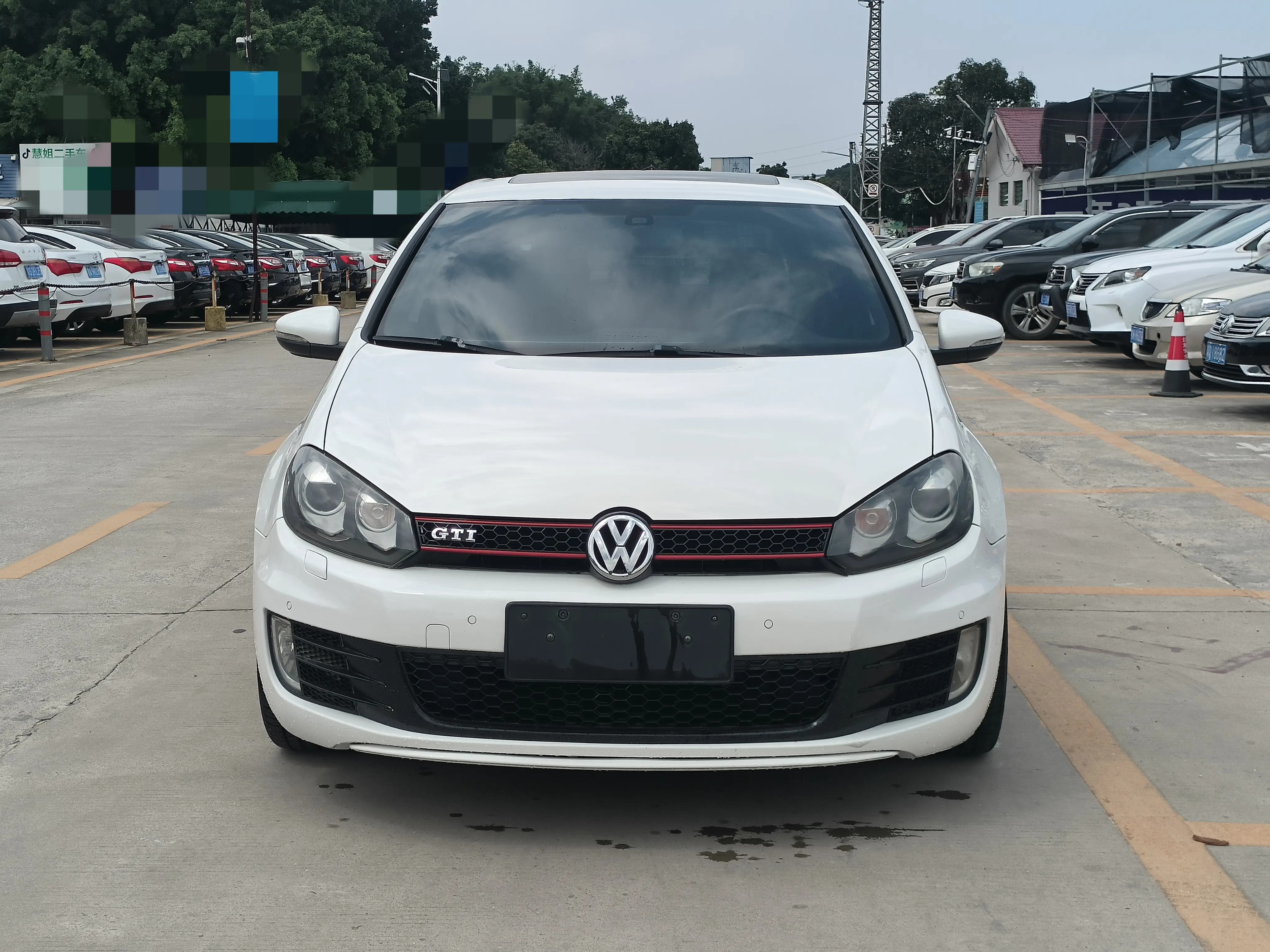 Volkswagen Golf GTI