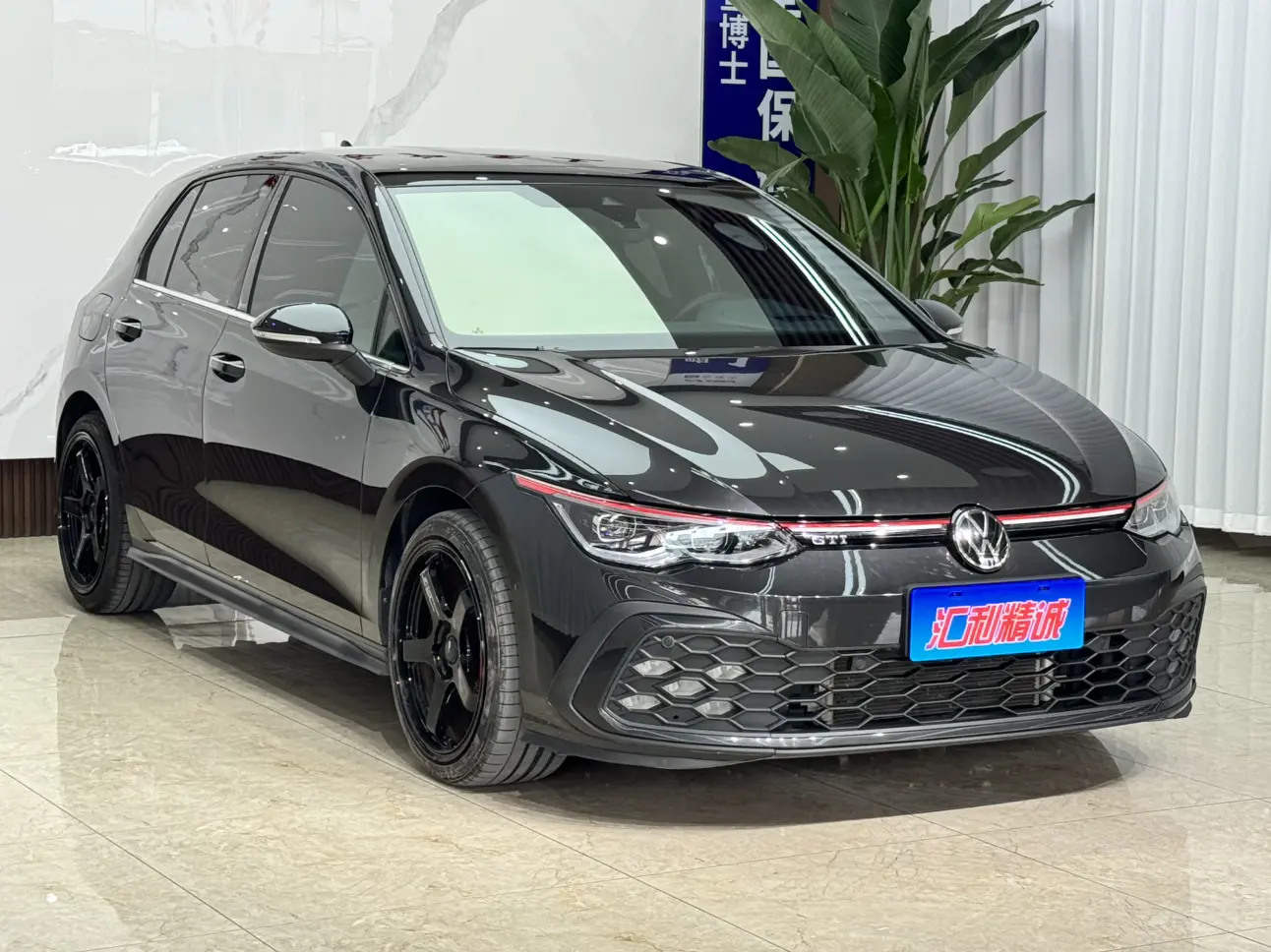 Volkswagen Golf GTI