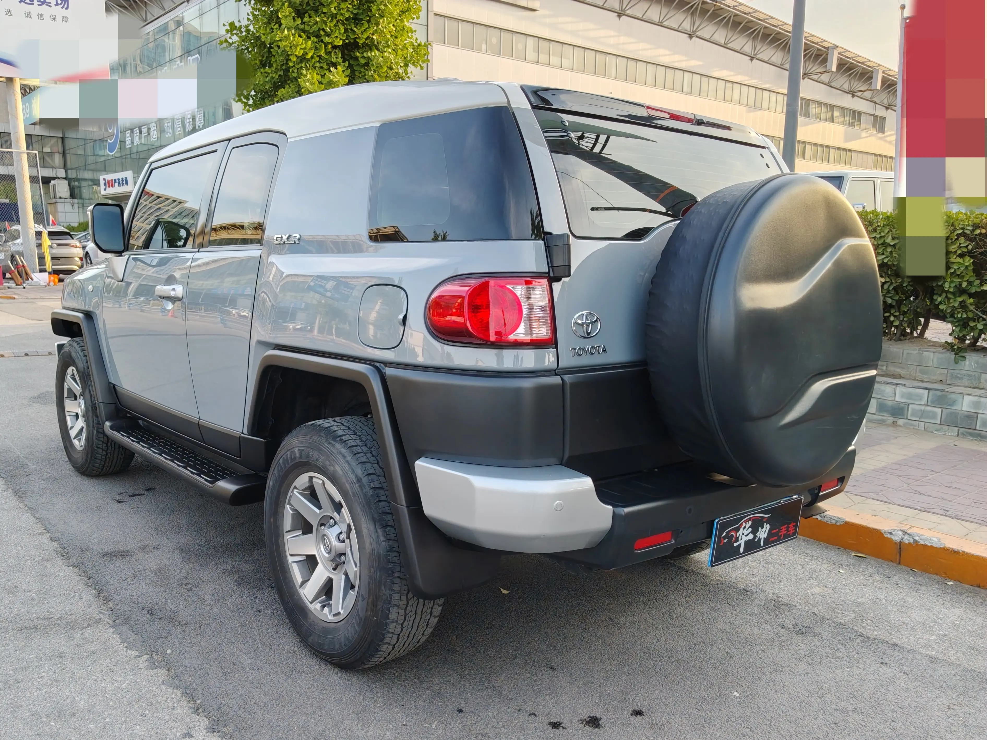 Toyota FJ Cruiser