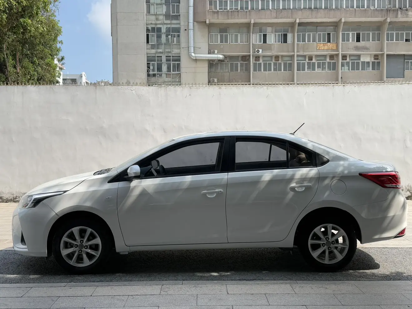 Toyota YARiS L Enjoy