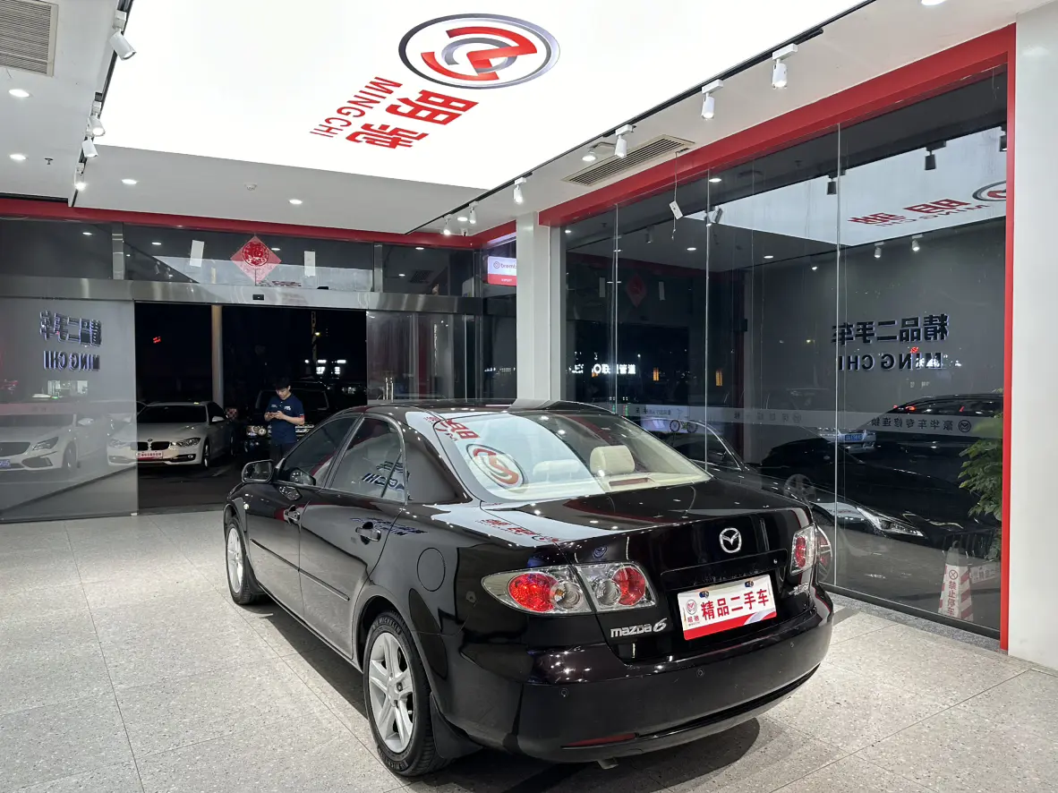 Mazda 6