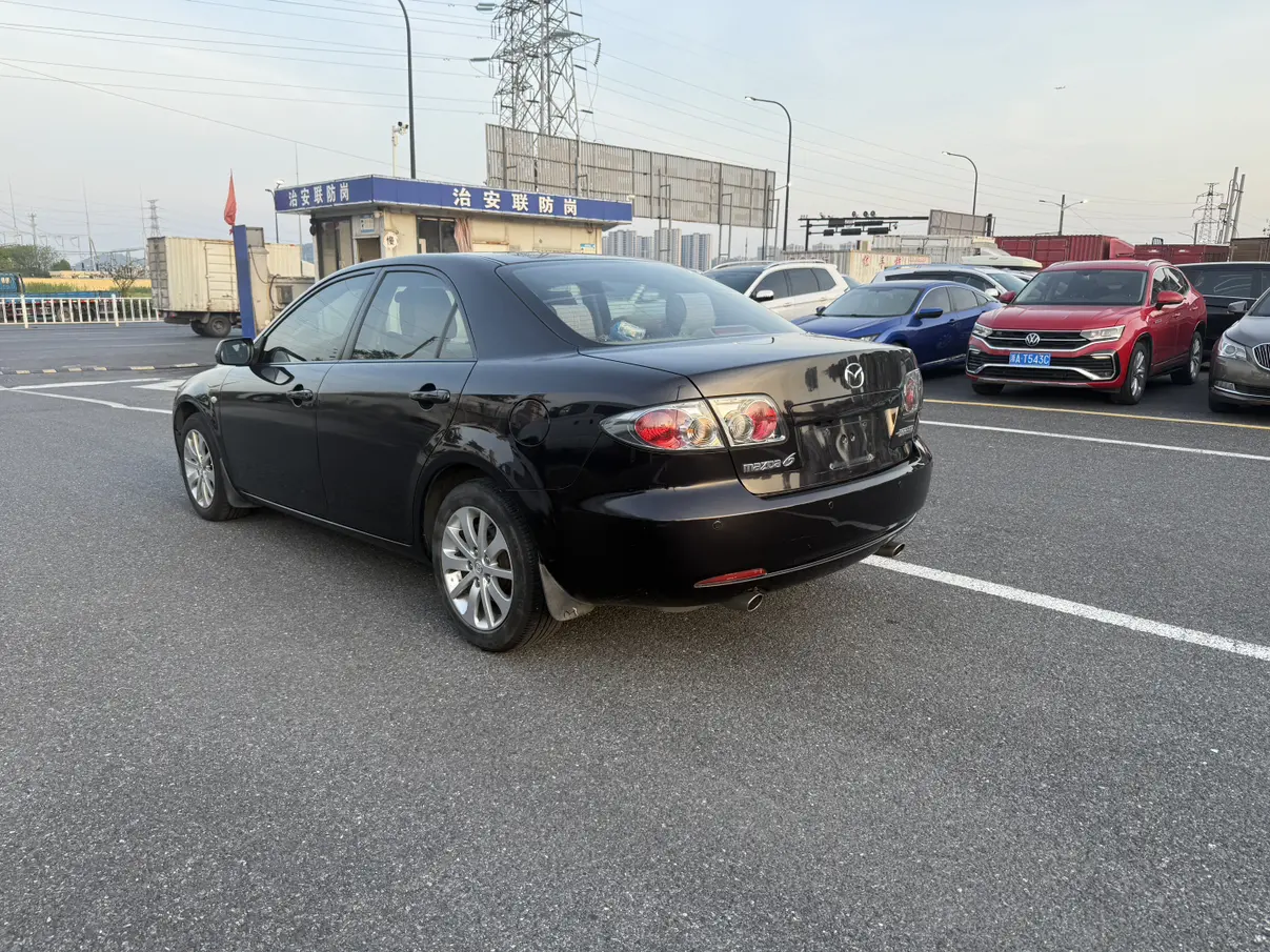Mazda 6