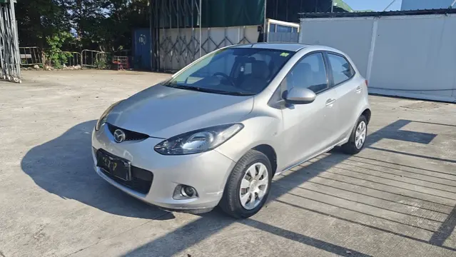 Mazda 2