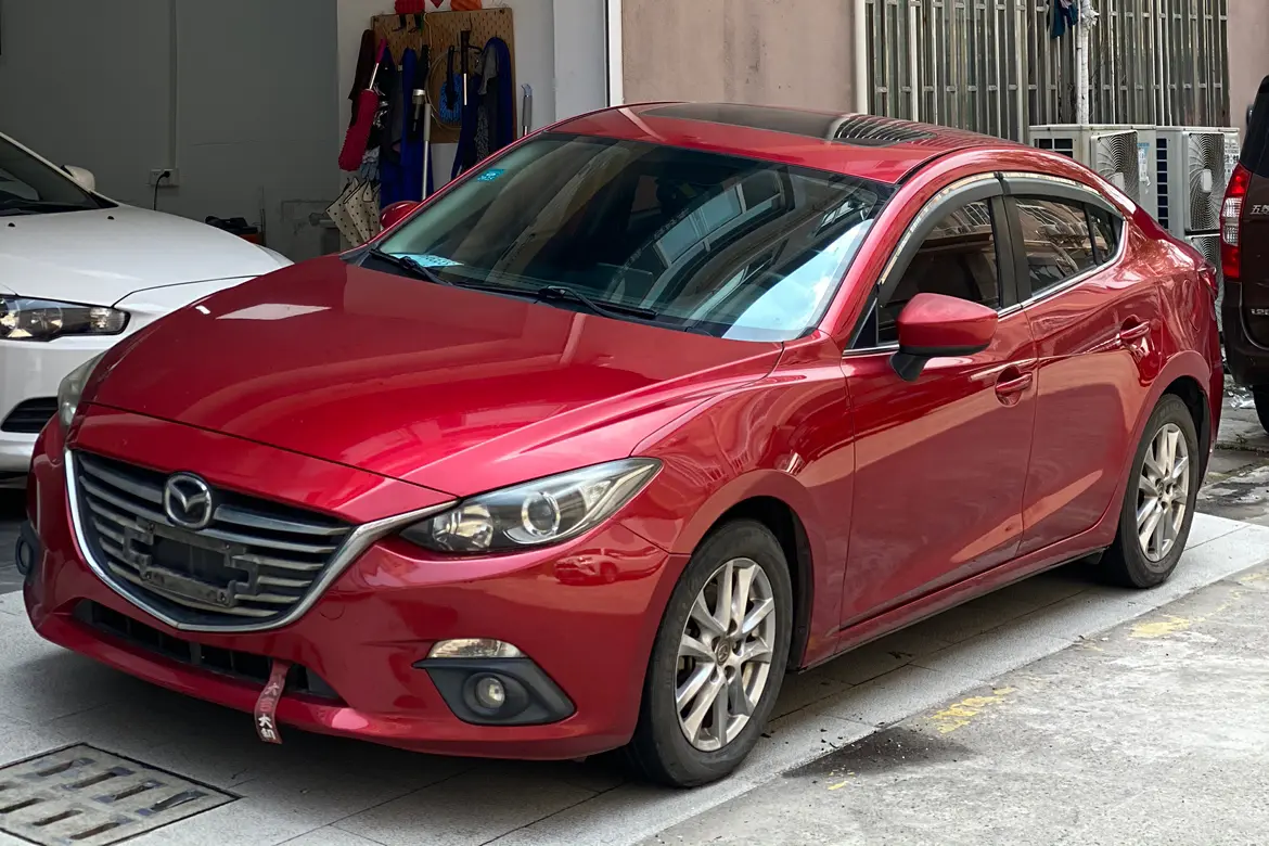 Mazda Axela