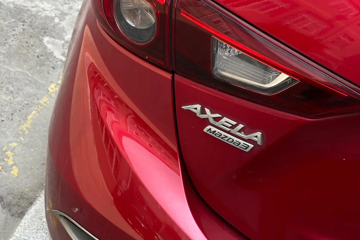 Mazda Axela