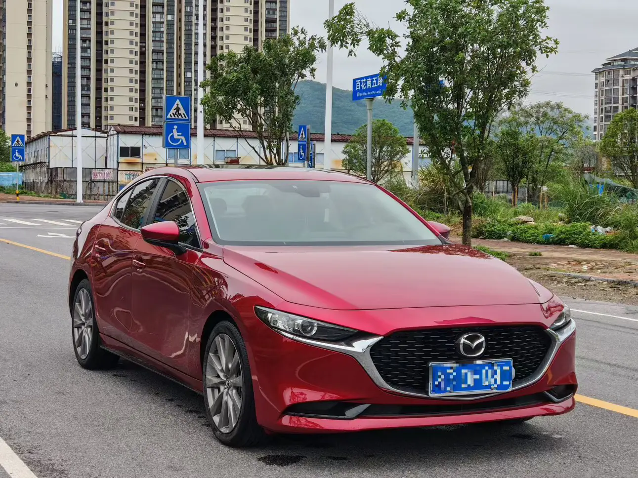 Mazda Axela