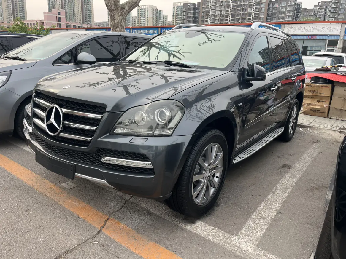 Mercedes-Benz GL Class