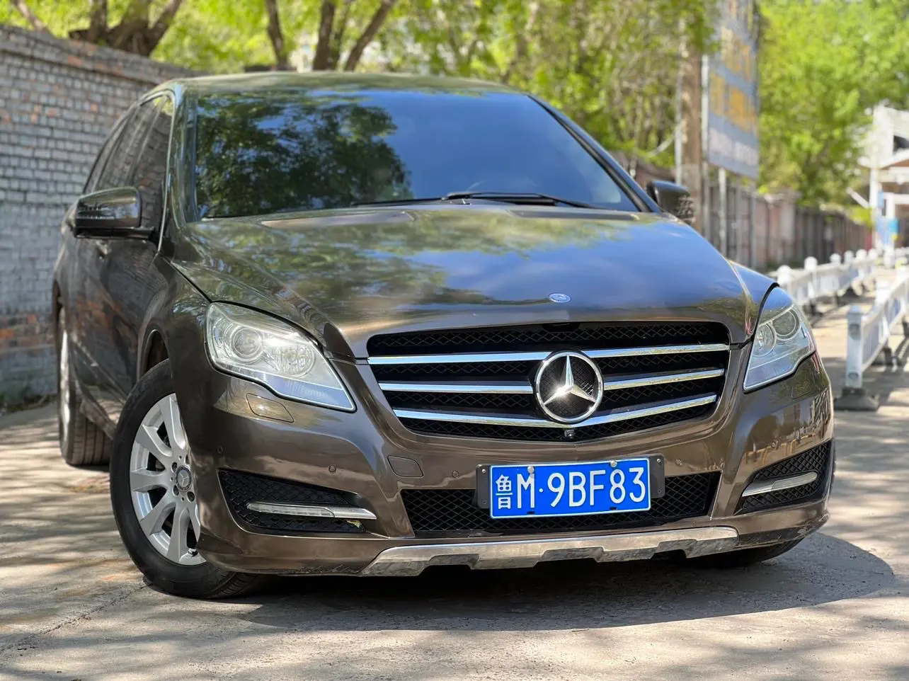 Mercedes-Benz R-Class
