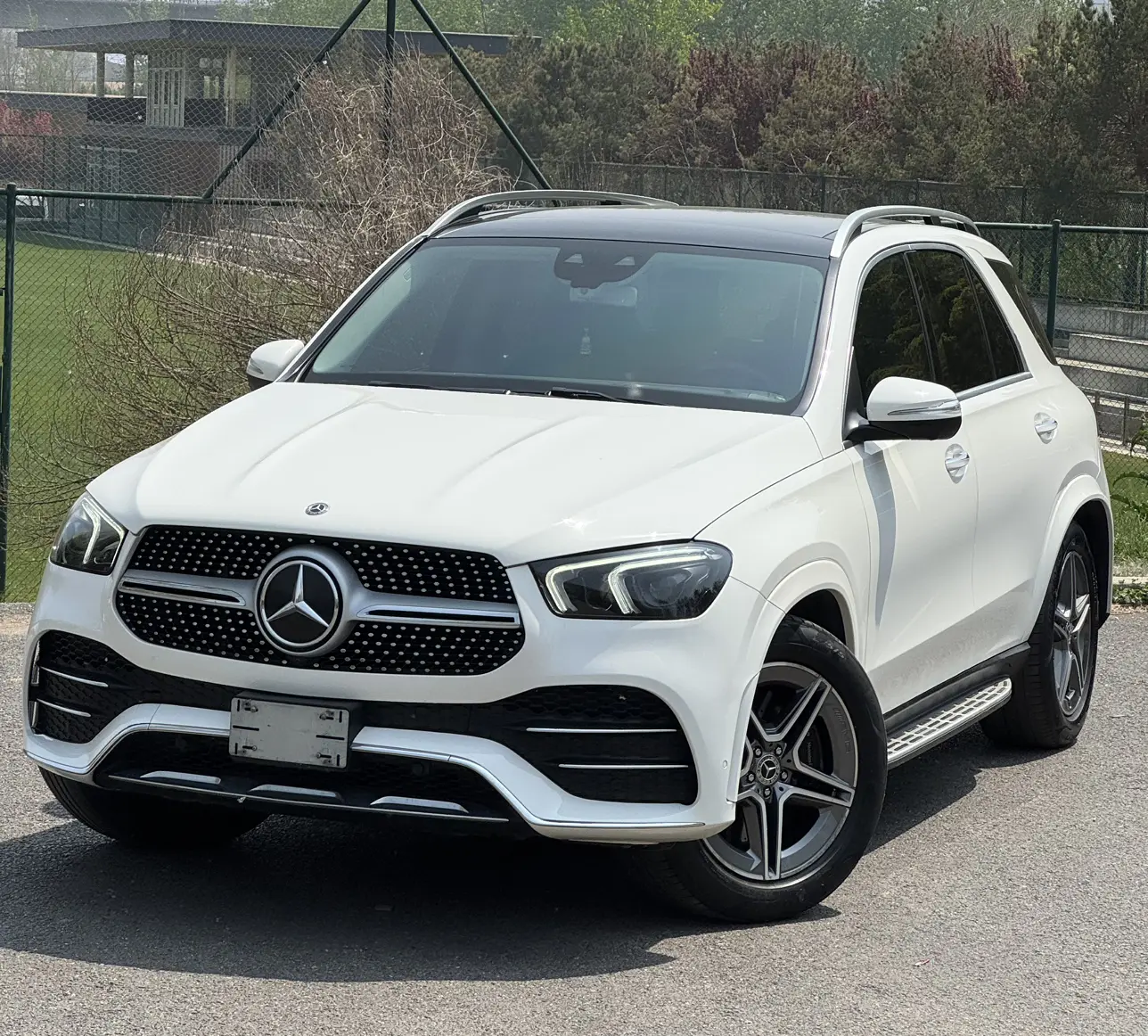Mercedes-Benz GLE (Imported)