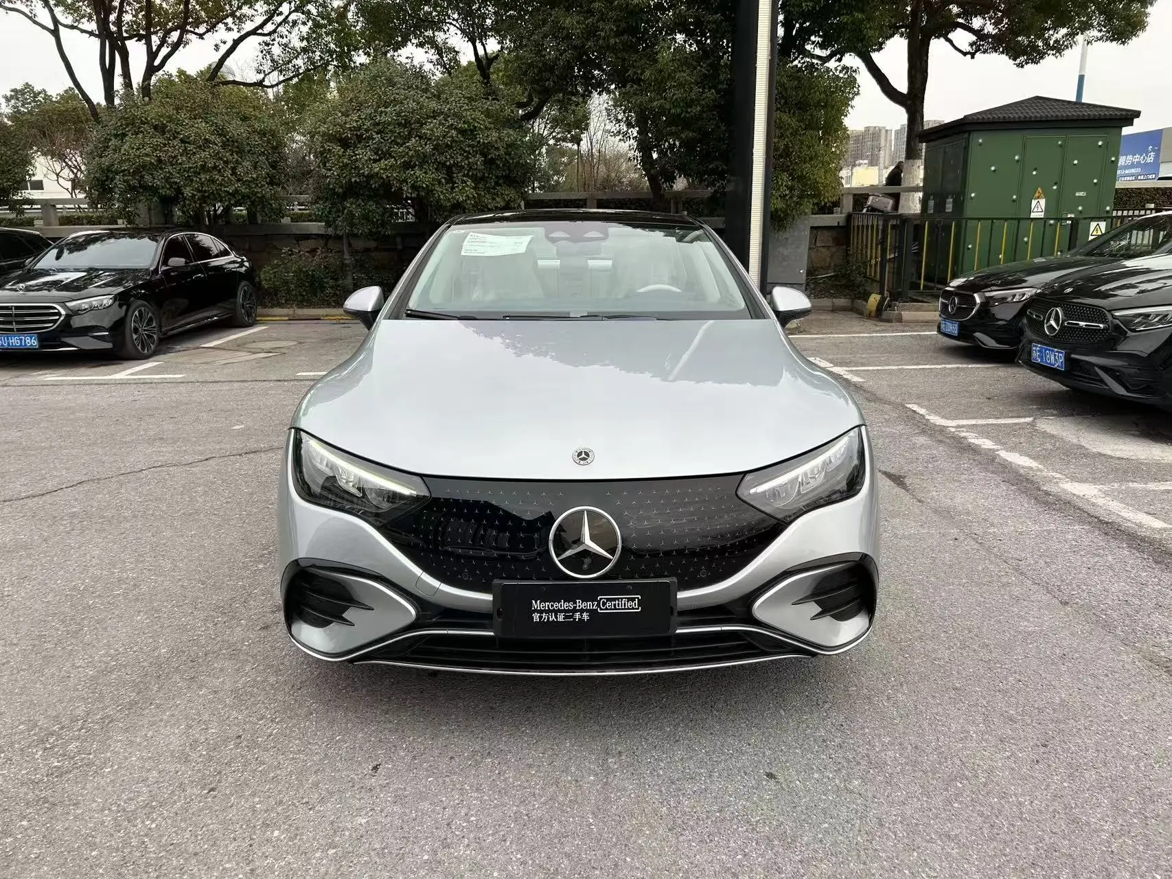 Mercedes-Benz EQE