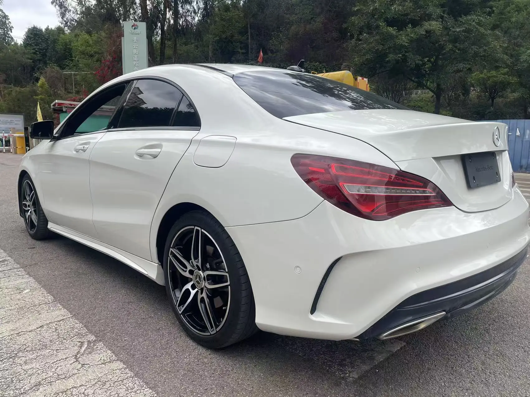 Mercedes-Benz CLA (Imported)