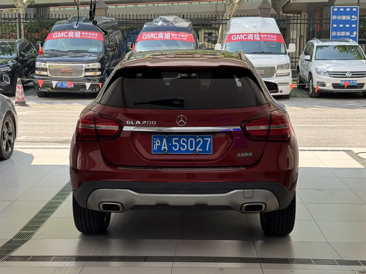 Mercedes-Benz GLA