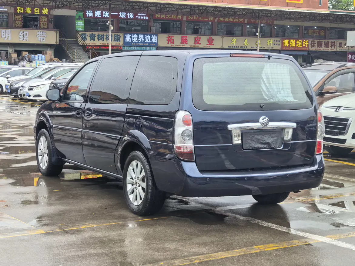 Buick GL8