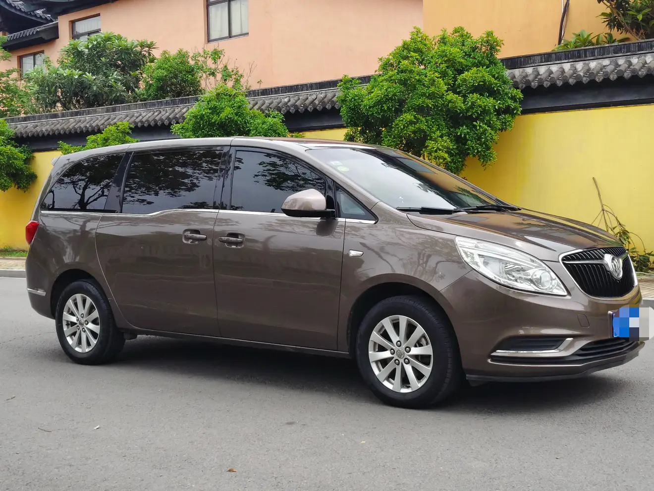 Buick GL8