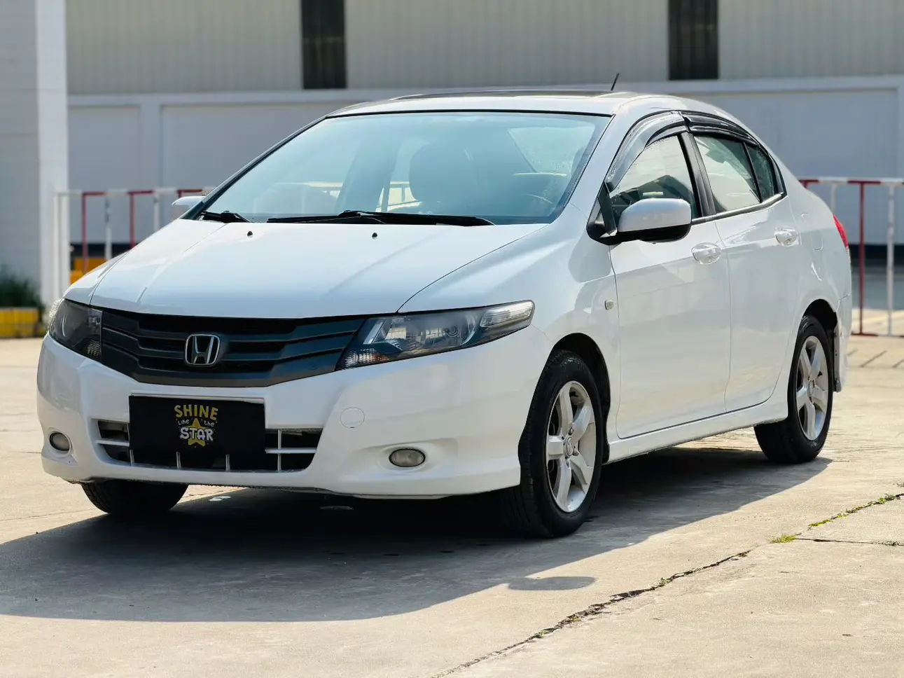 Honda Avant-garde classic