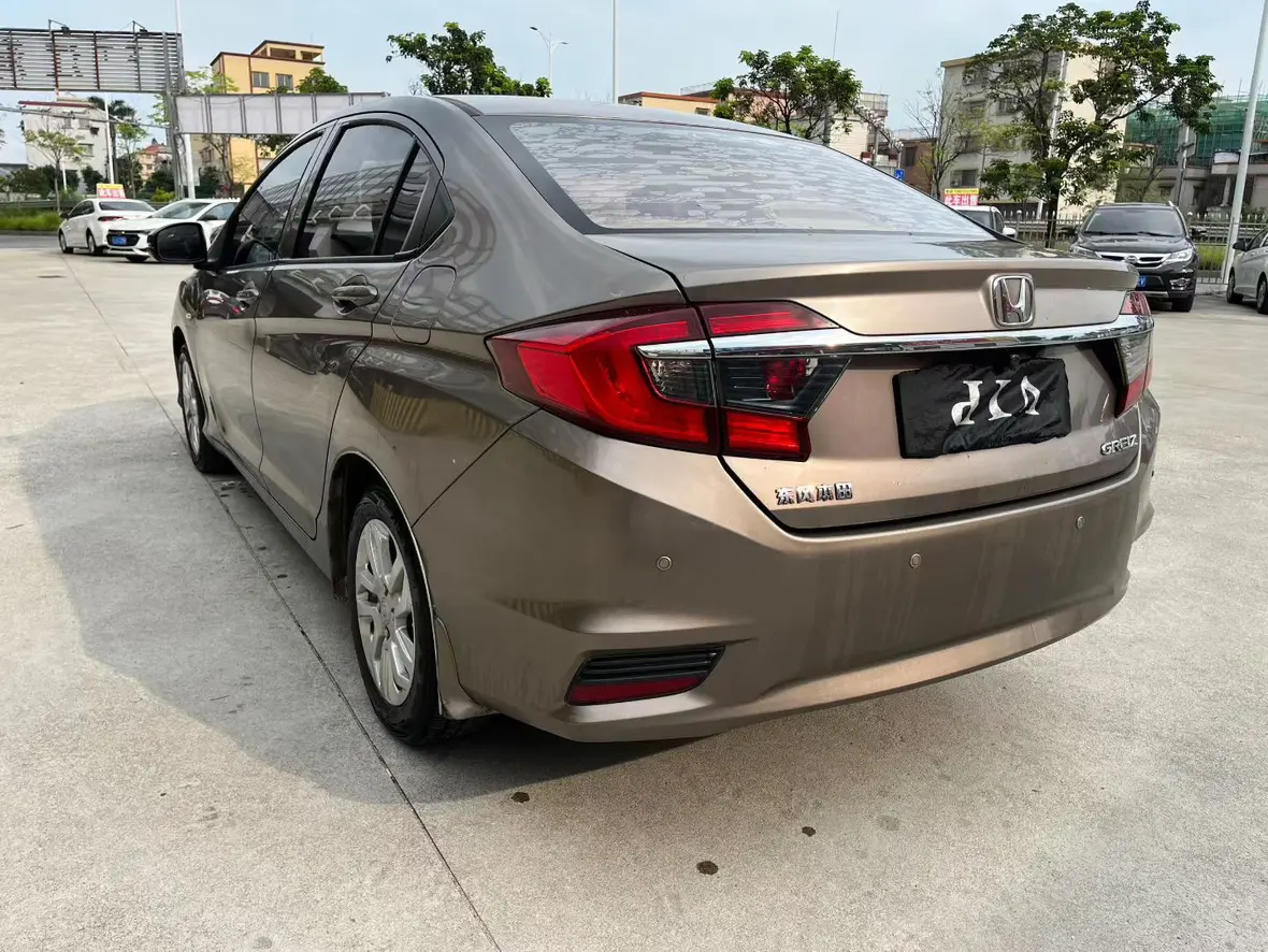 Honda Gray