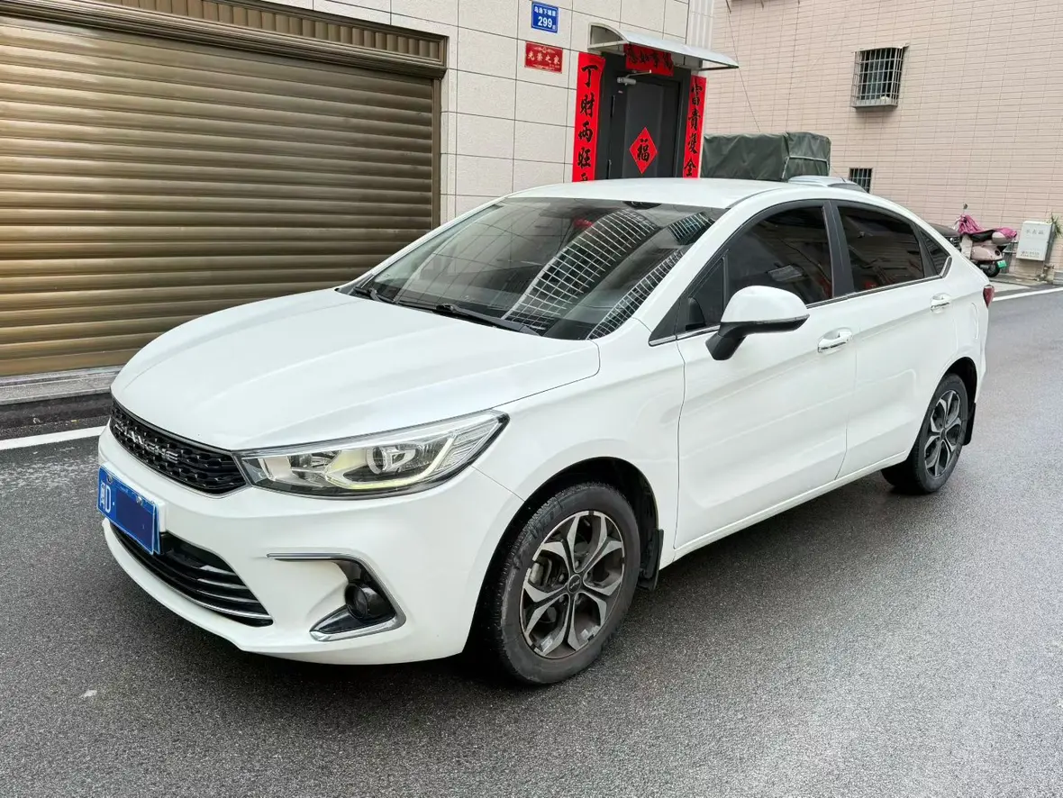 BAIC Changhe A6