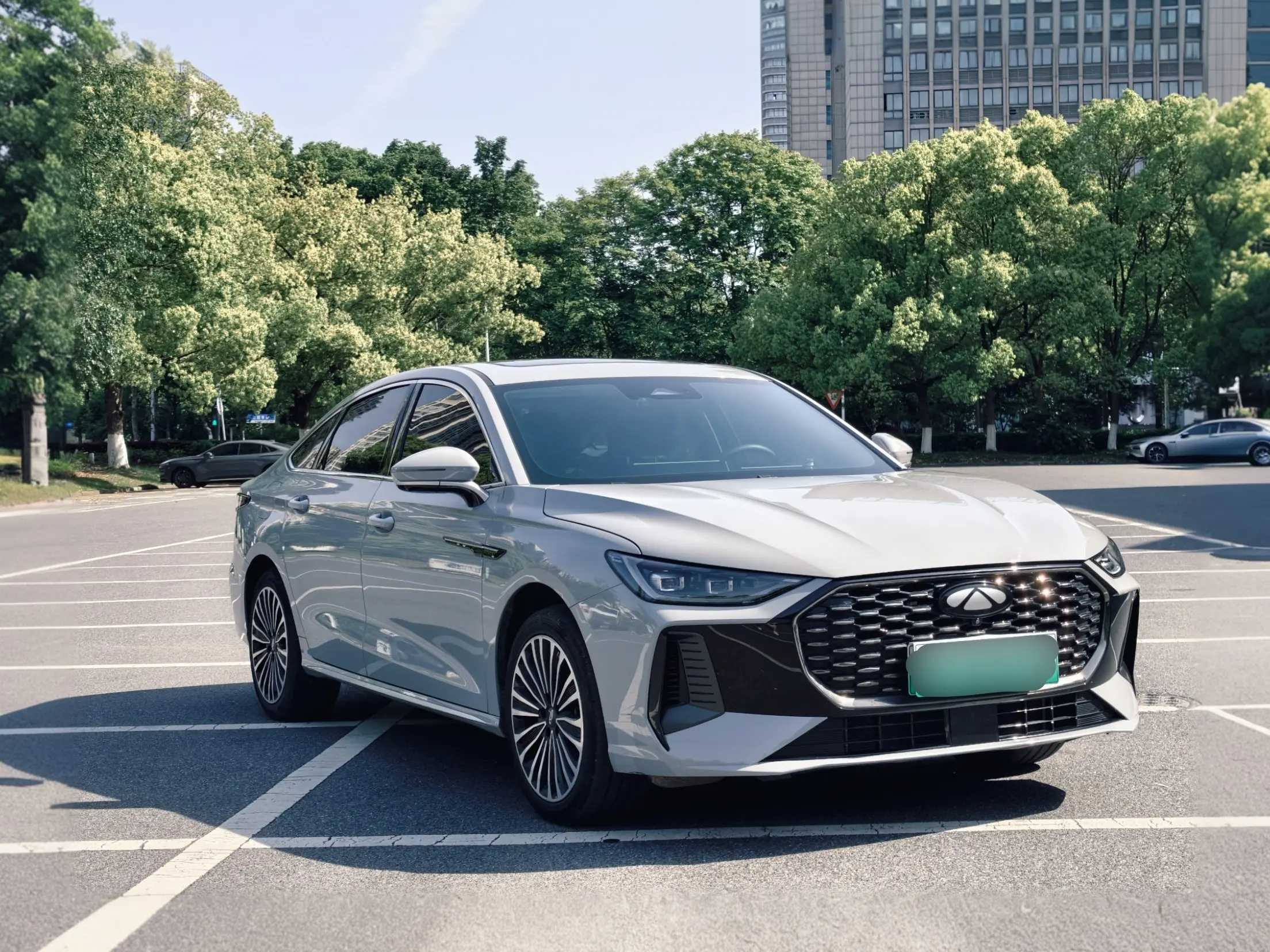 Chery Fengyun A8L