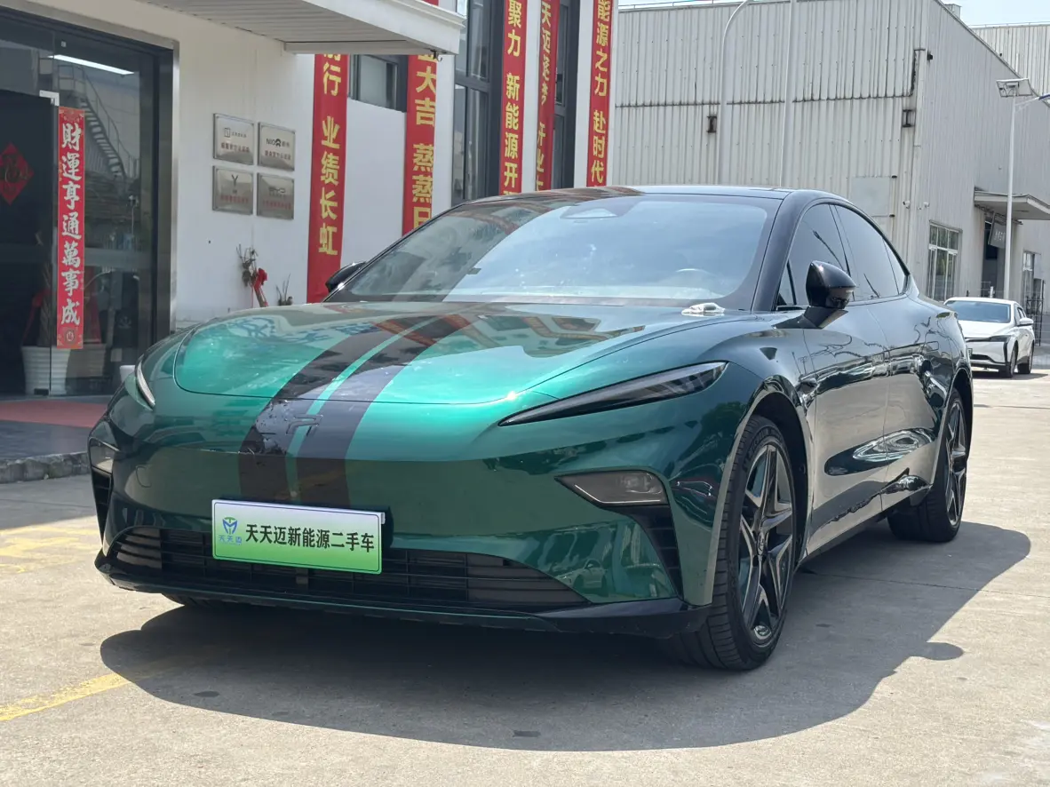 Rising Auto Feifan F7