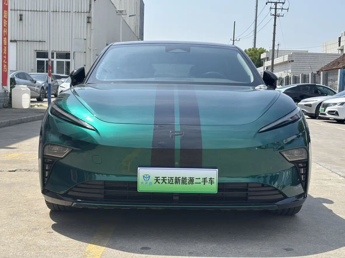 Rising Auto Feifan F7