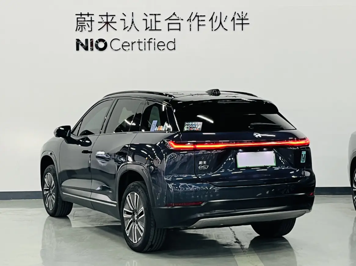 NIO ES7