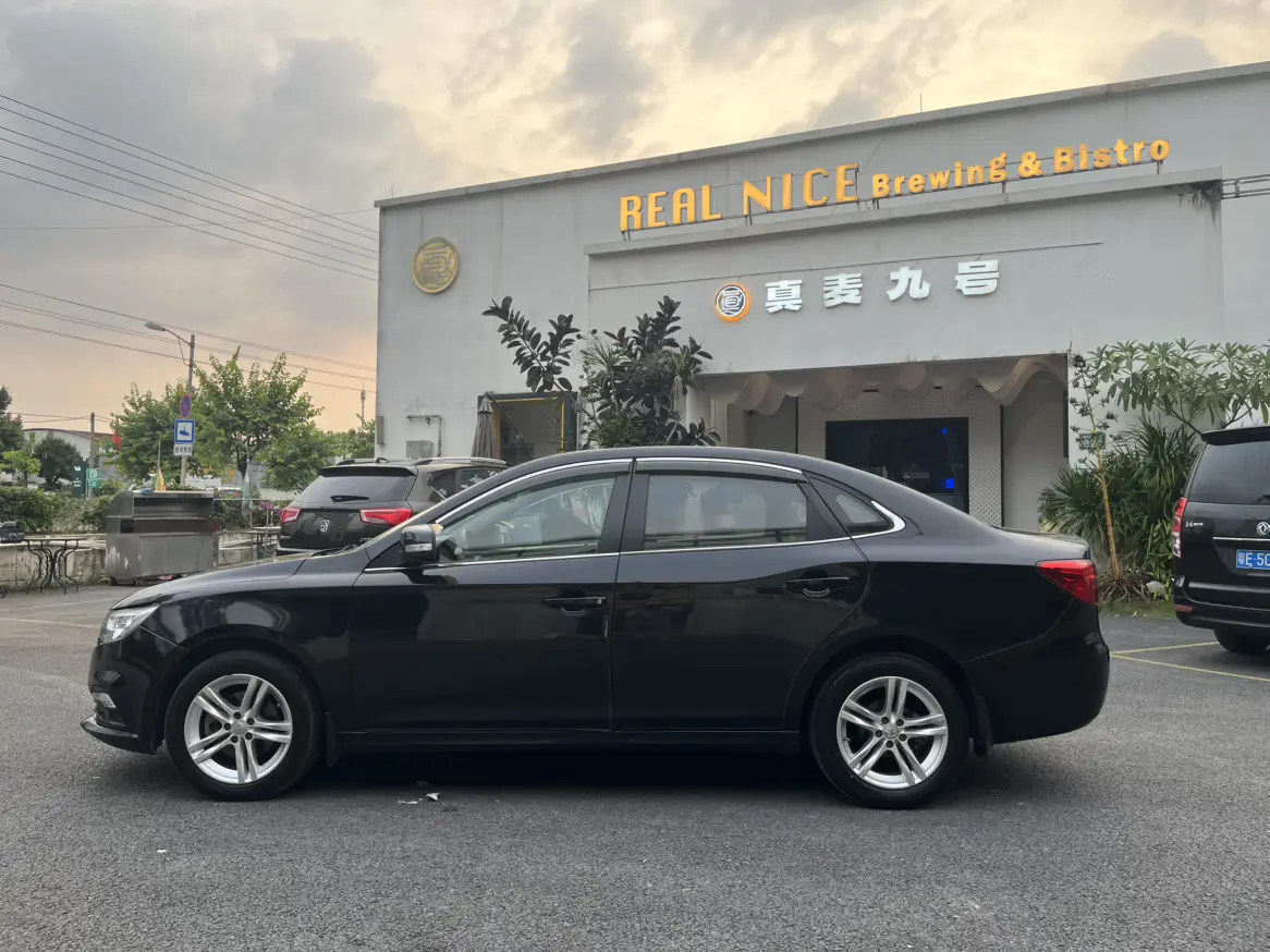 FAW Bestune B30