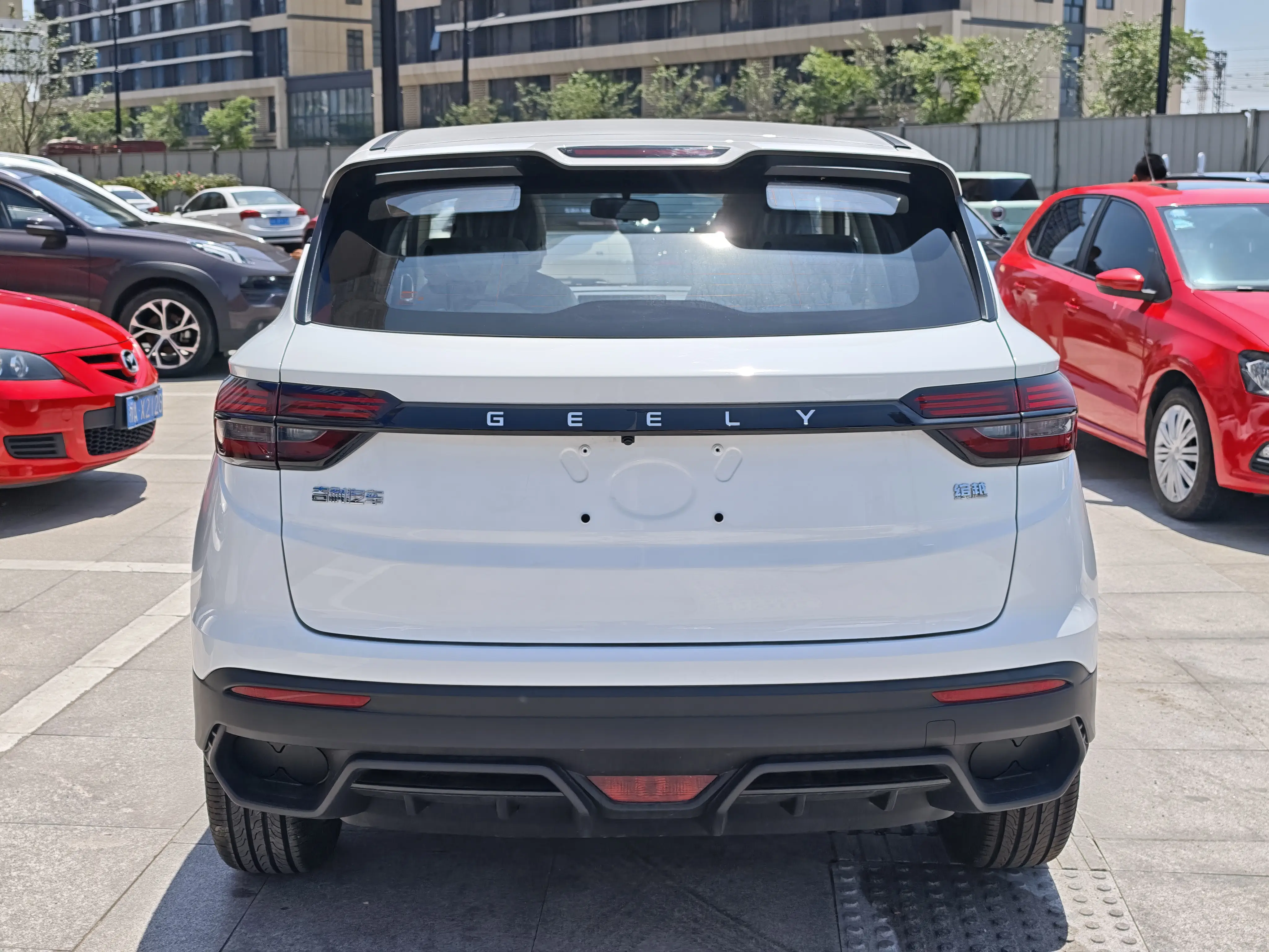 Geely Coolray SX11