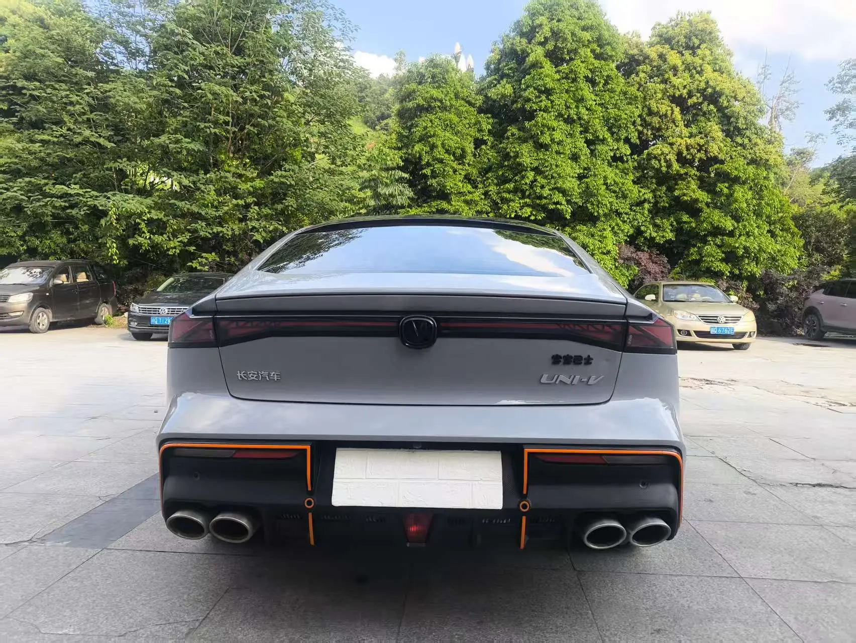 Changan UNI-V