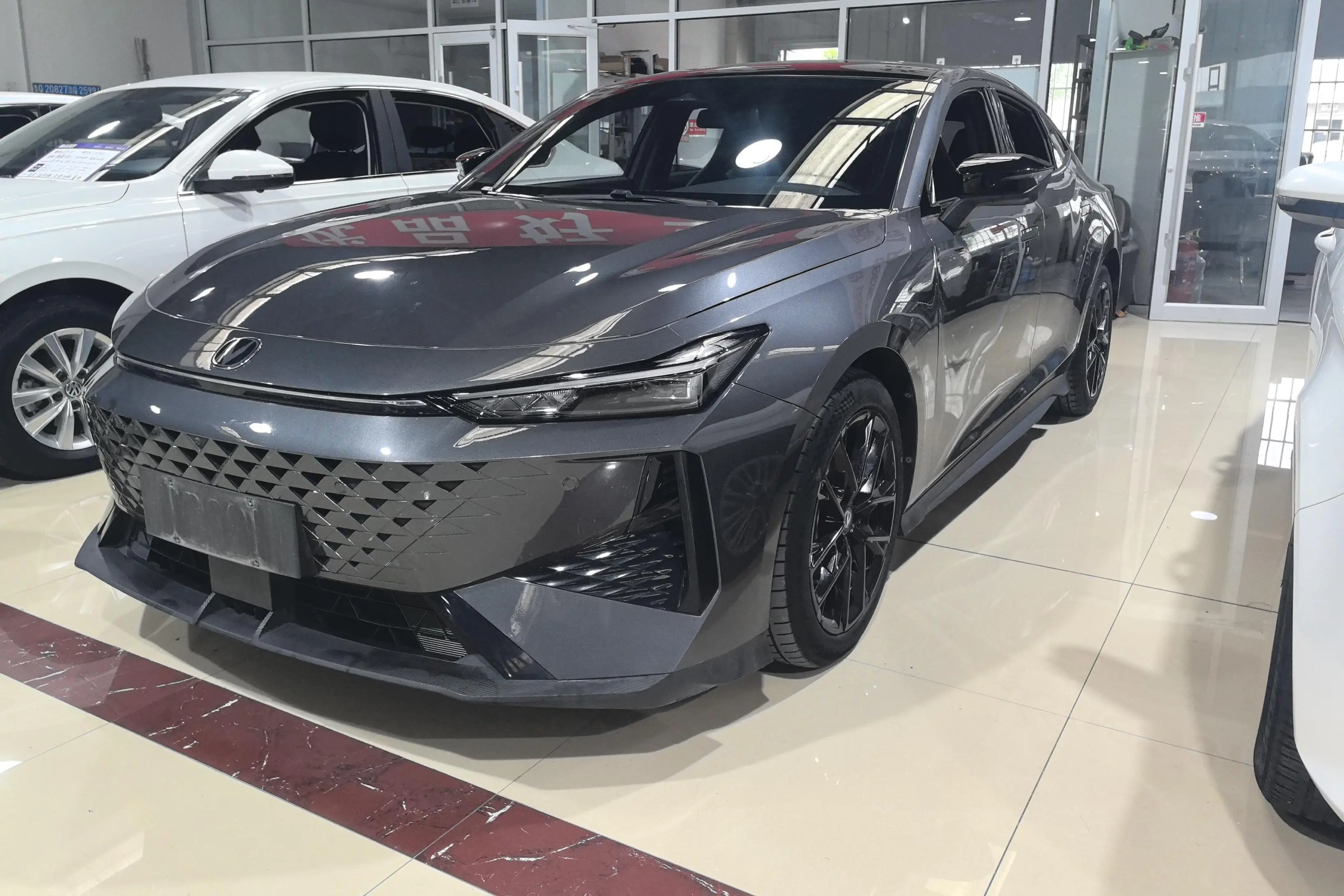 Changan UNI-V