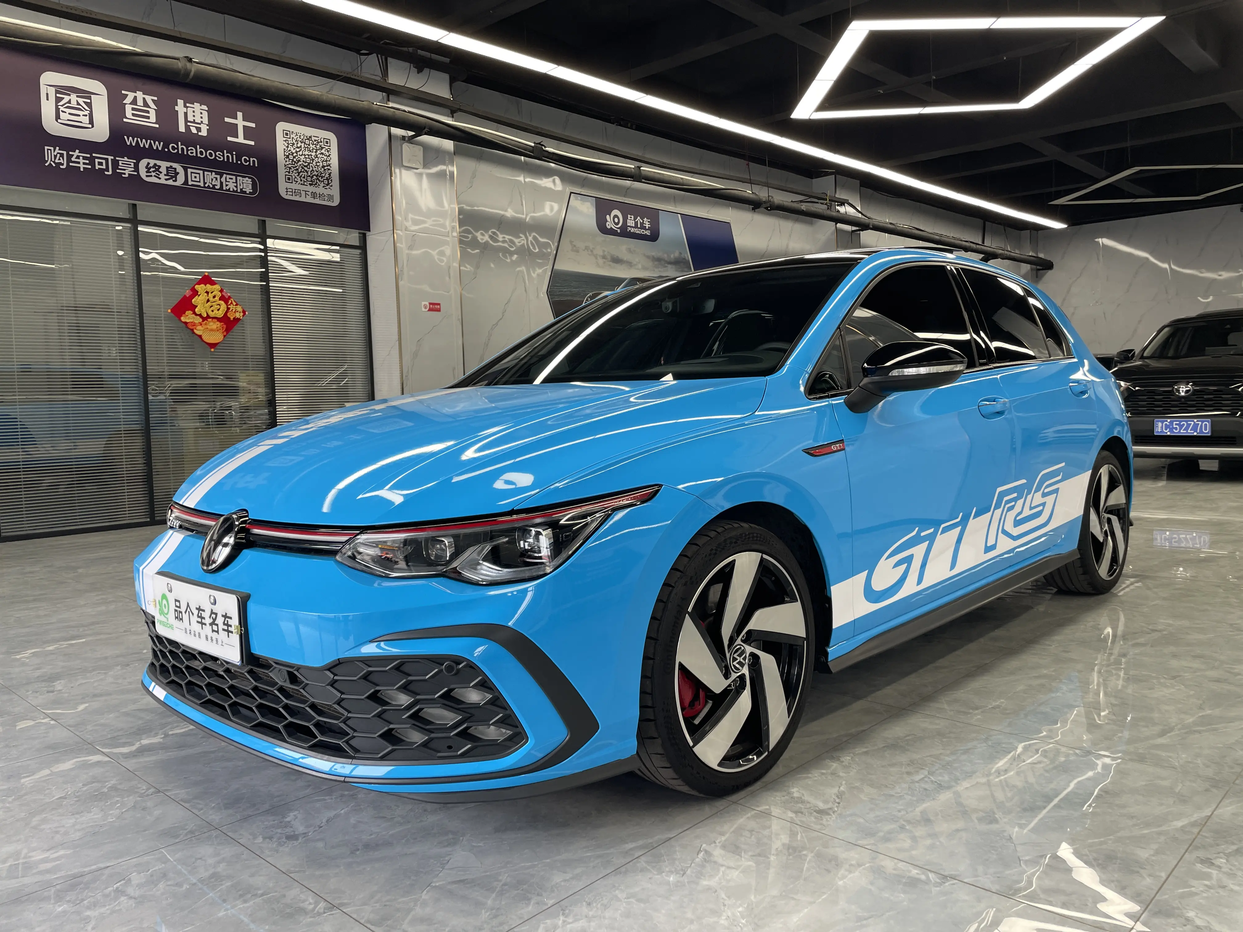 Volkswagen Golf GTI