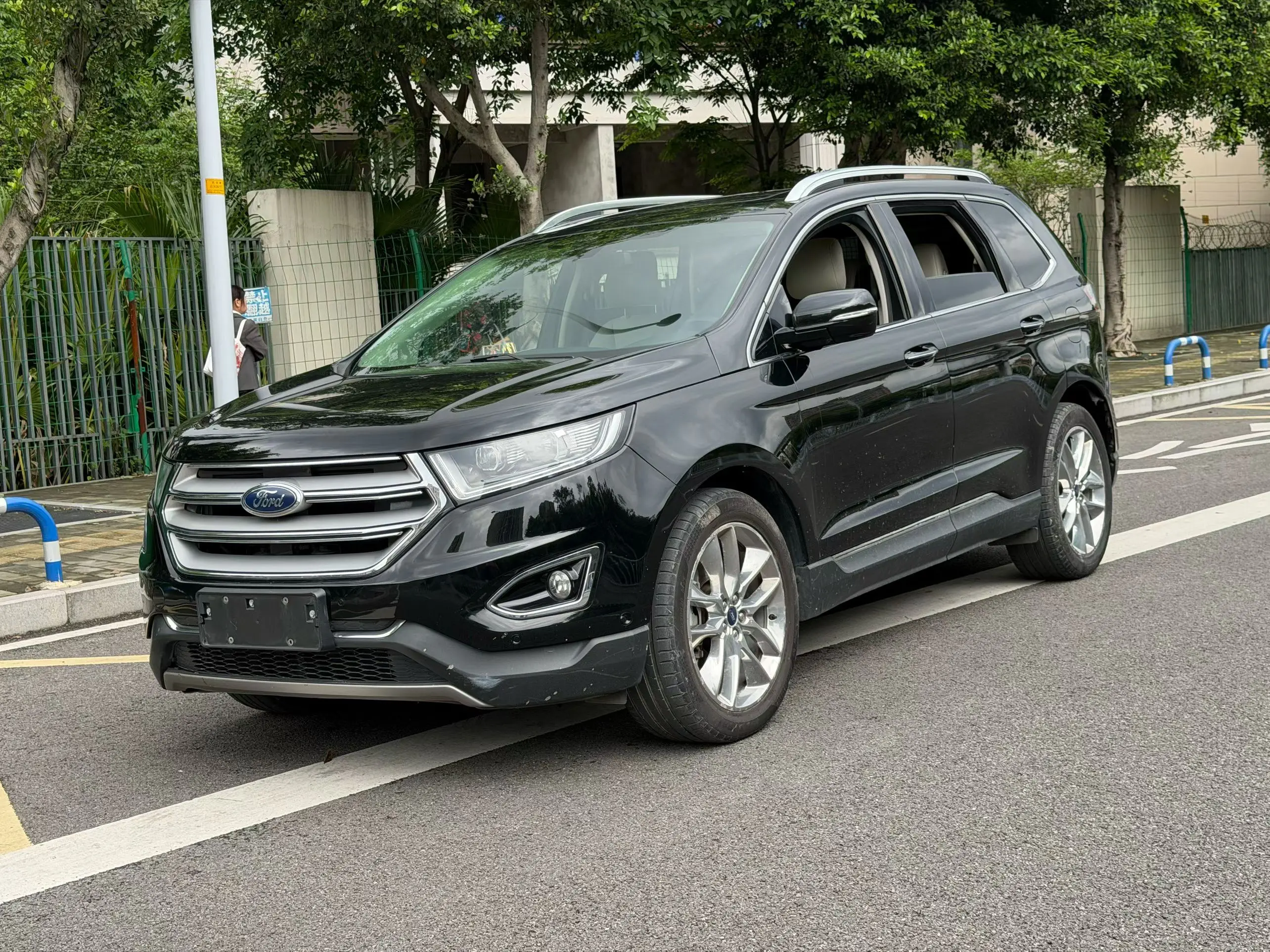 Ford Sharp boundary